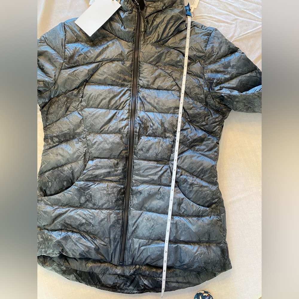 Lululemon Pack It Down Jacket  Diamond Dye Melanite Black size 12 NWT - Picture 8 of 13